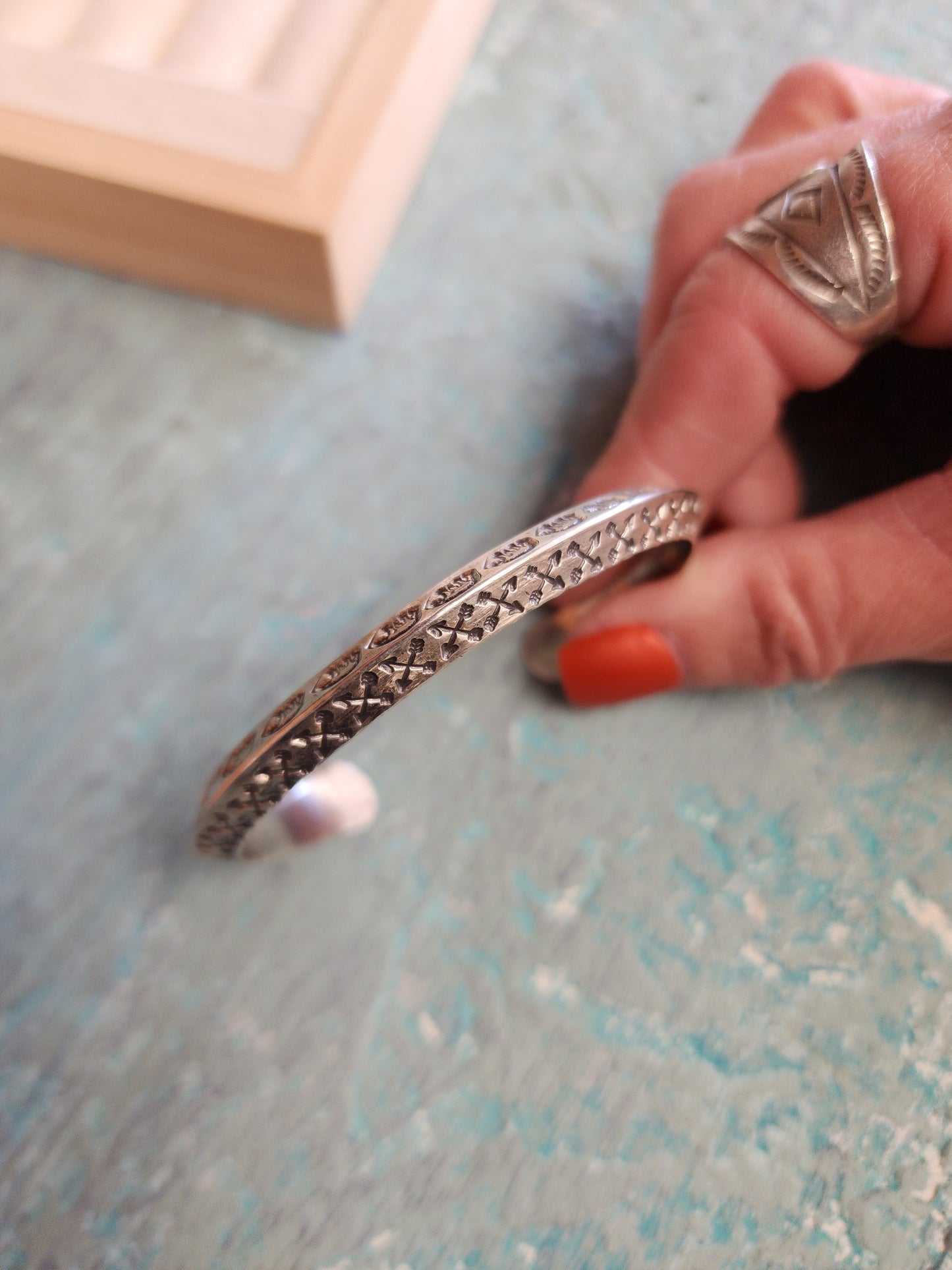 Sunshine Reeves Sterling Silver Bear and Double Arrow Tri-Cuff Bracelet