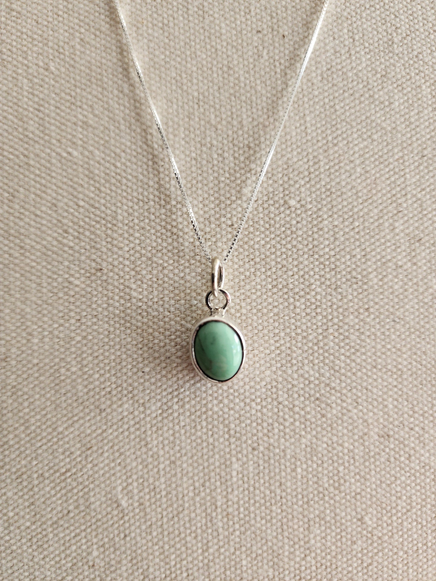 Kingman Turquoise Smooth Bezel Pendant Necklace - 18"