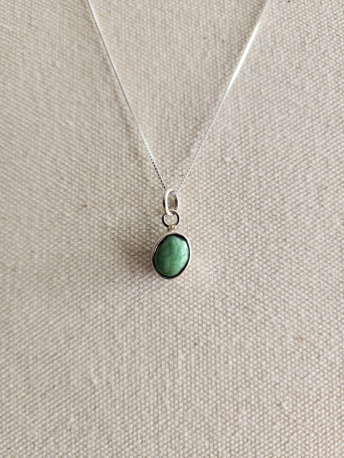 Kingman Turquoise Smooth Bezel Pendant Necklace - 18"