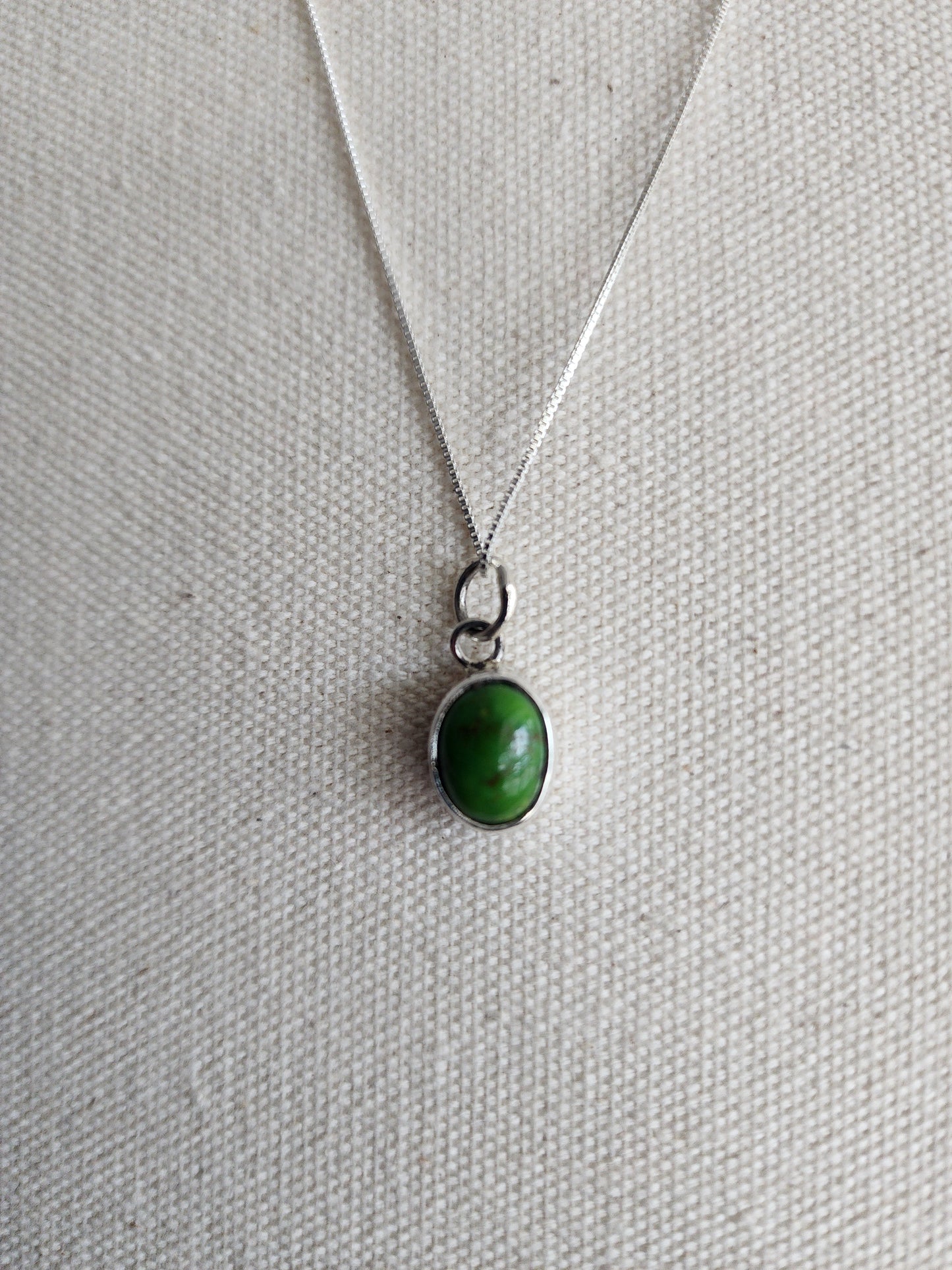 Kingman Turquoise Smooth Bezel Pendant Necklace - 18"