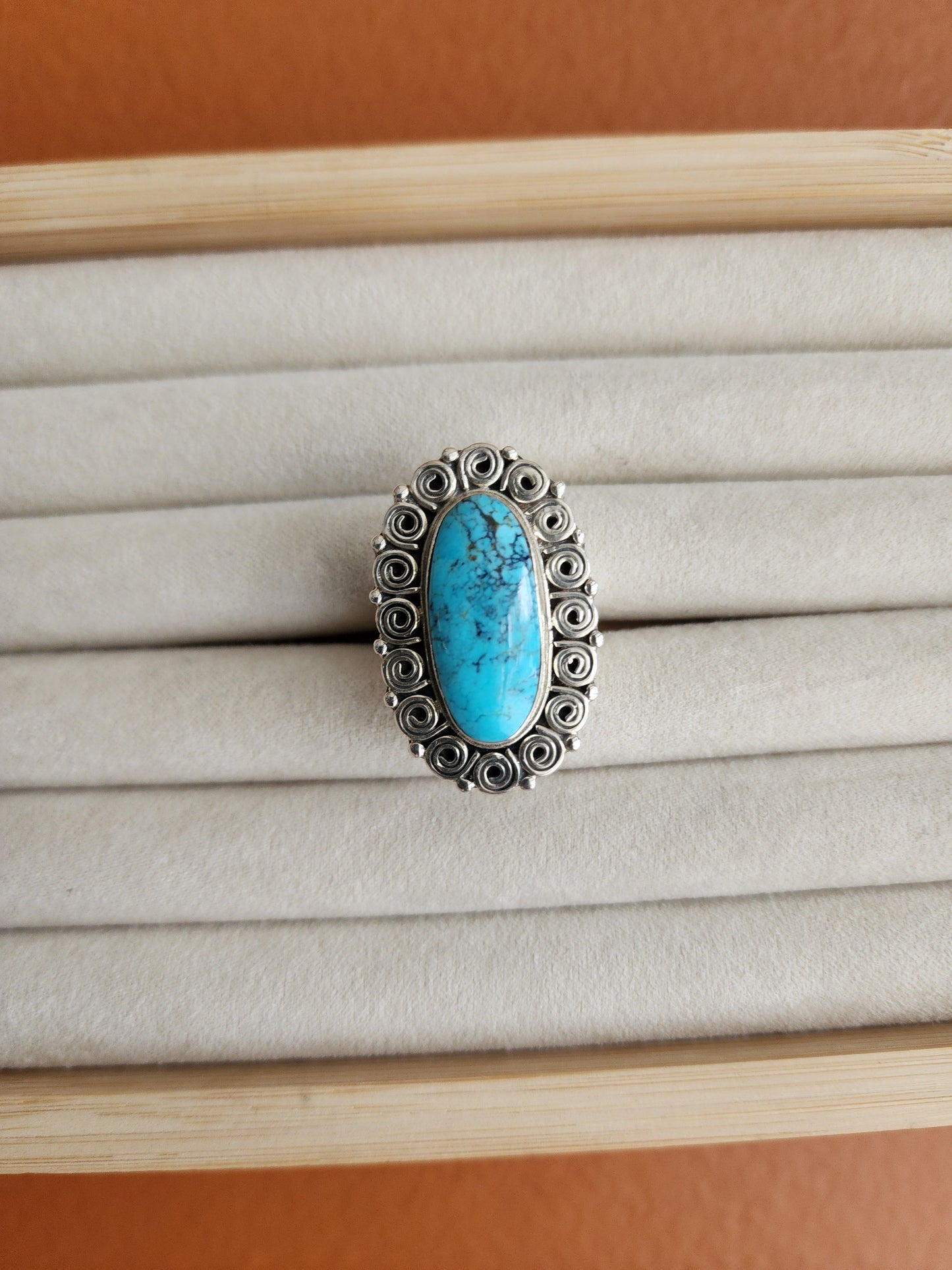 Kingman Spiderweb Turquoise Ring w/Sterling Silver Swirl Band
