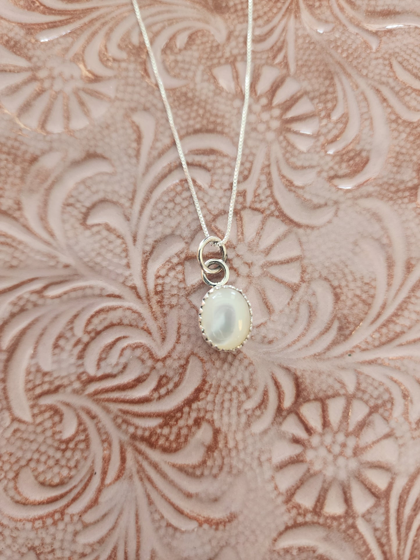 Mother of Pearl Sweetheart of the Rodeo Necklace