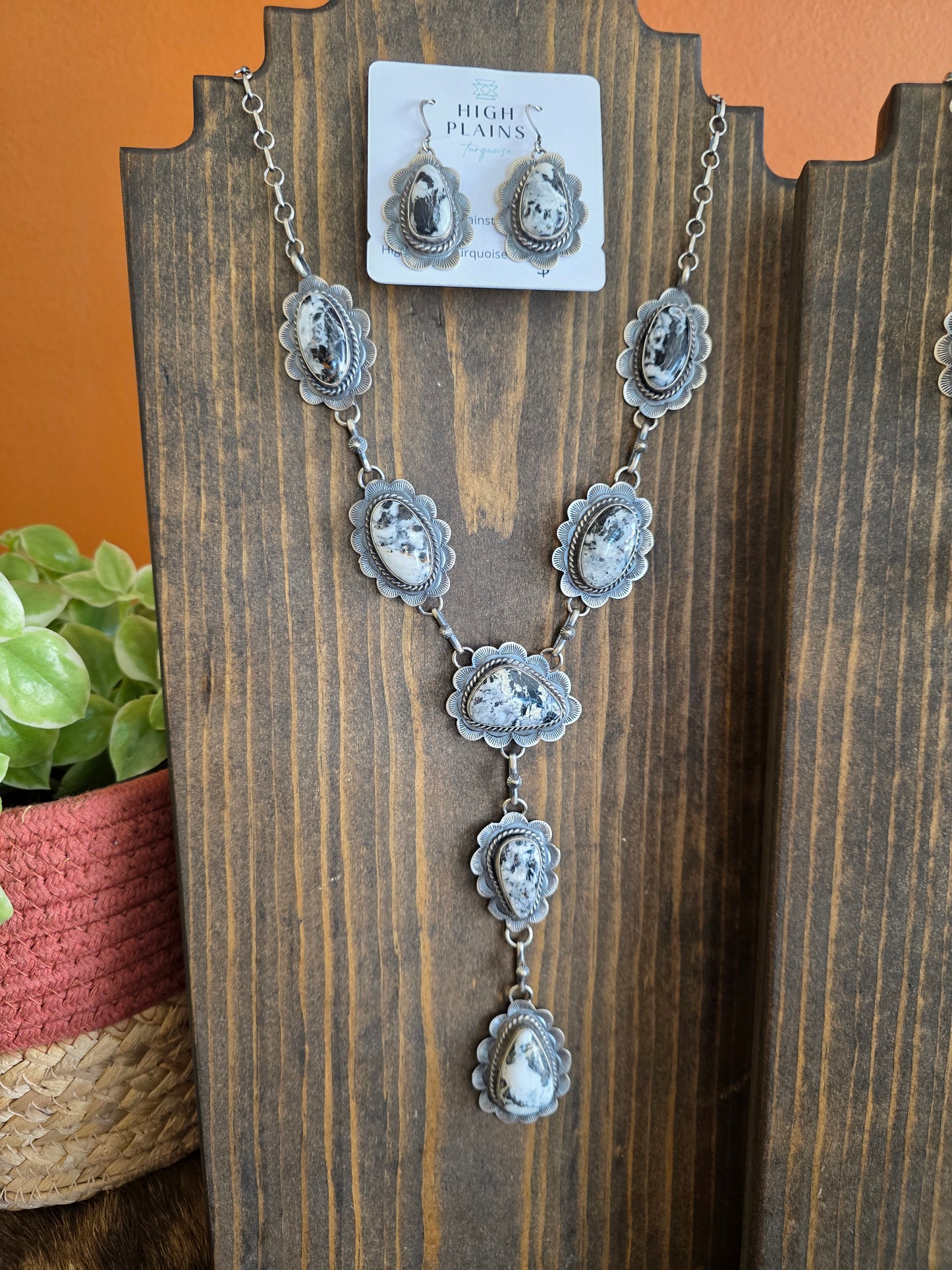 White Buffalo Lariat Set Raffle - Winner's Choice
