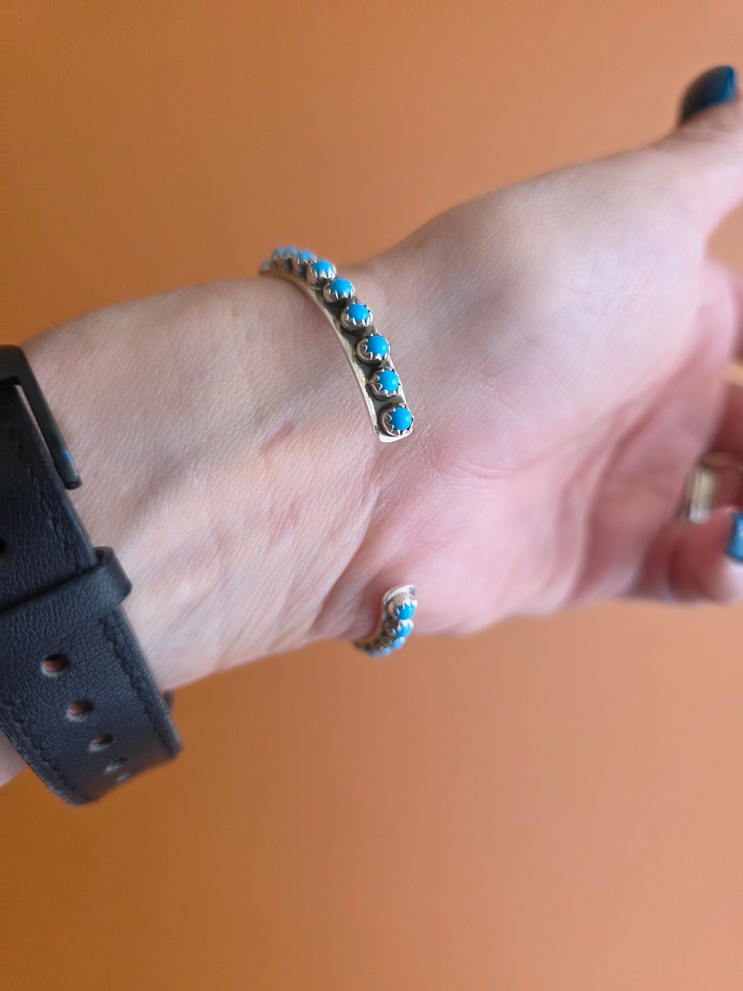35-Stone Kingman Turquoise Snake Eye Cuff Bracelet