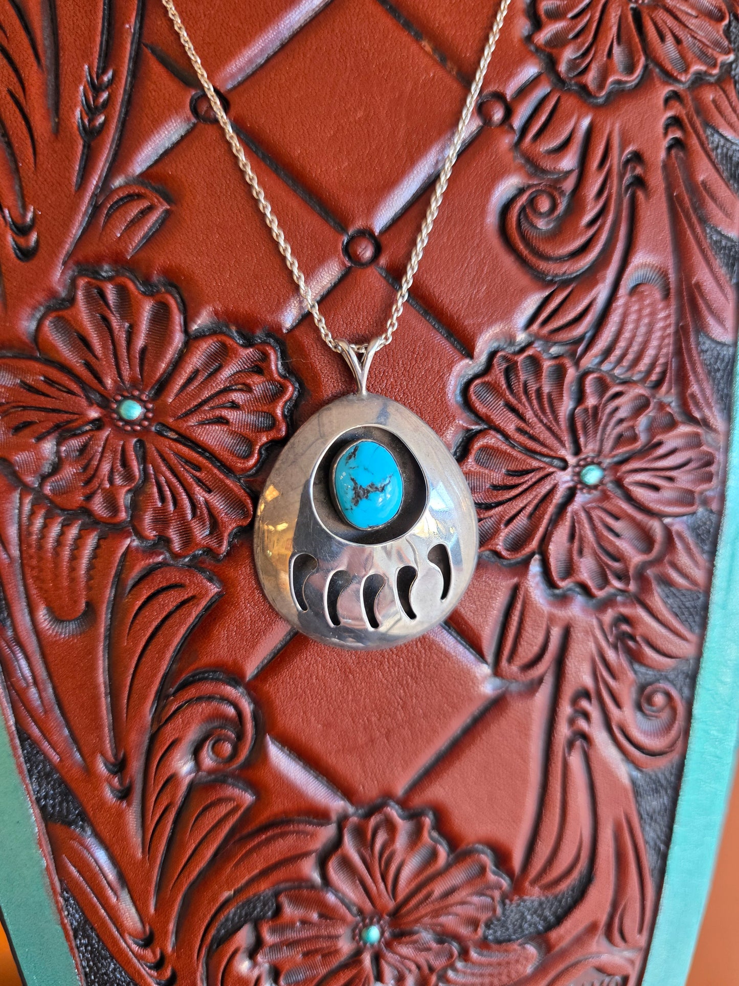 Vintage Sterling Silver Turquoise Bear Paw Pendant Necklace