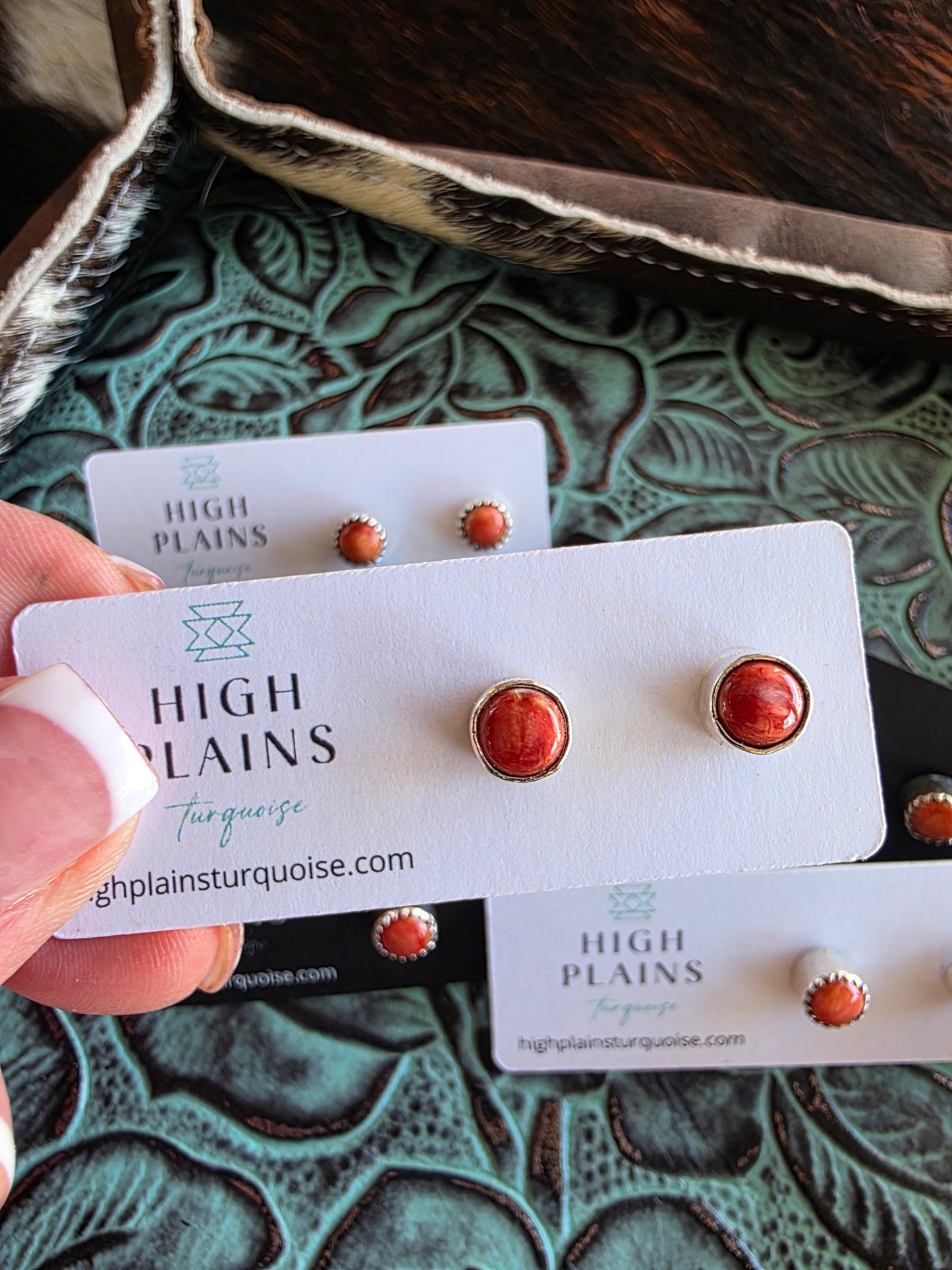 7mm Spiny Oyster Studs