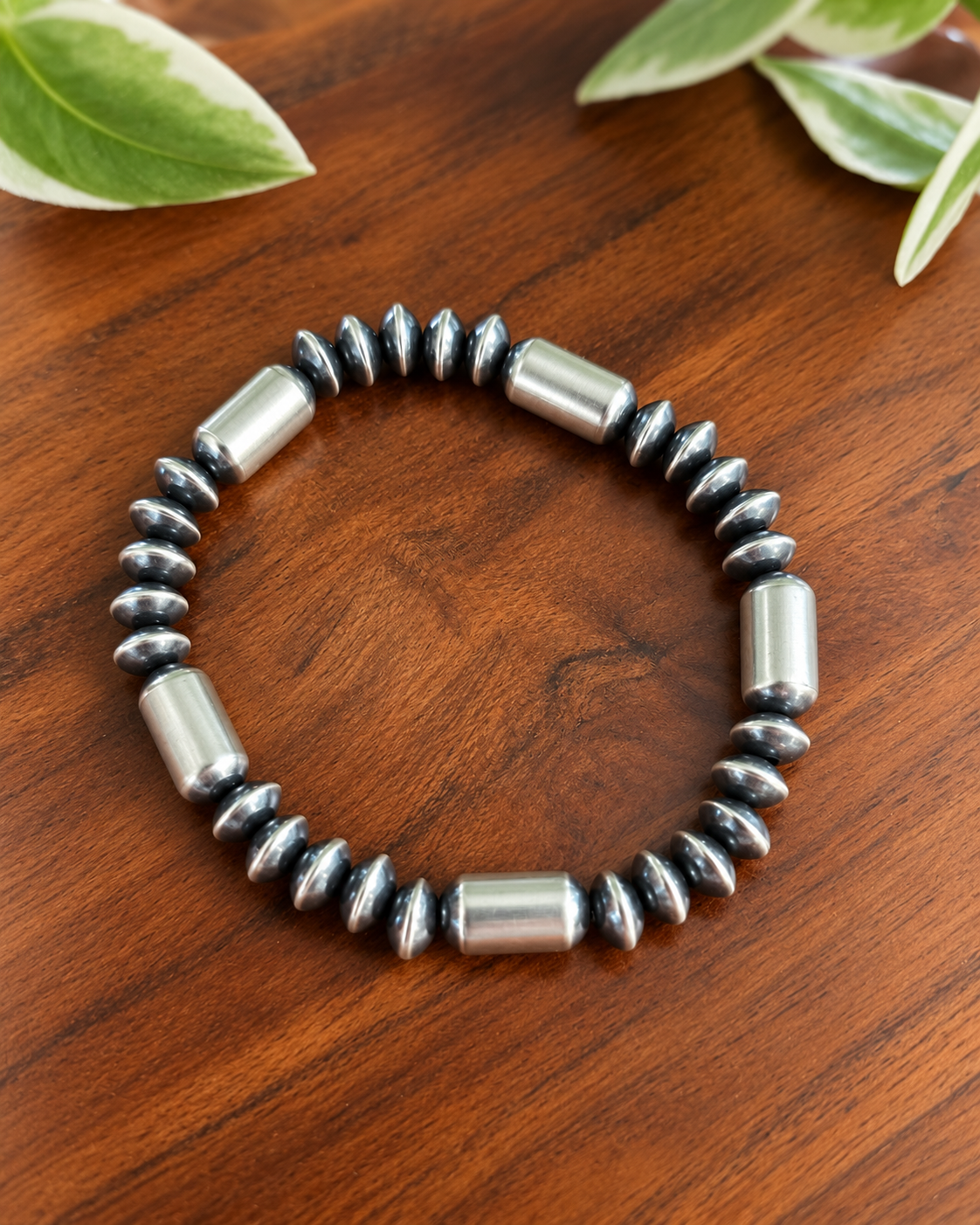Handmade Navajo Pearl Stretch Bracelet
