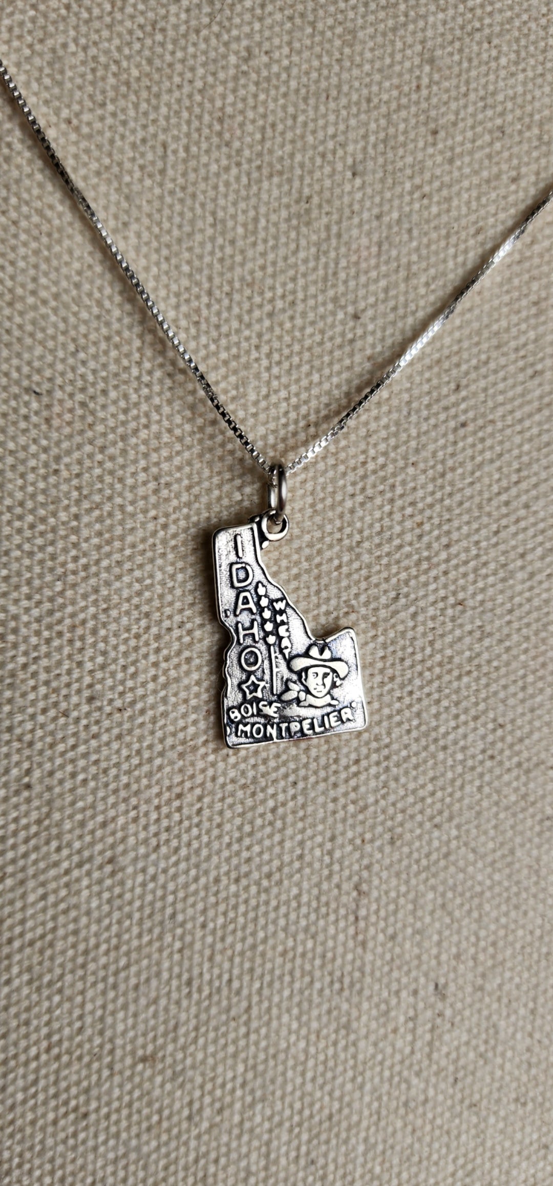 Sterling Silver Idaho State Pendant Necklace - 18"