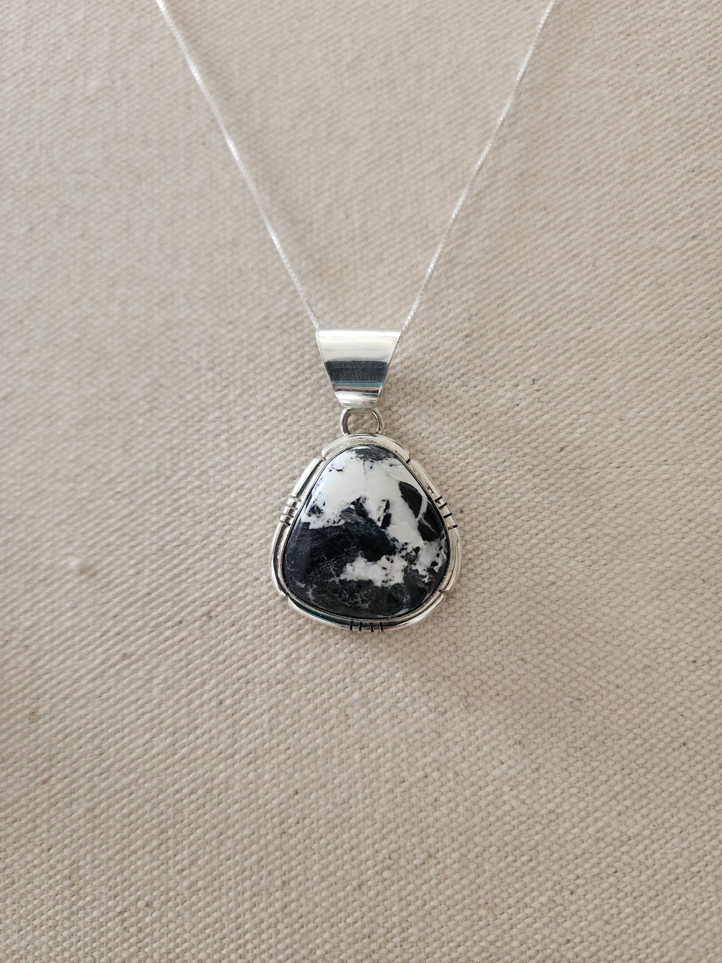 White Buffalo Pendant Necklace - 18"