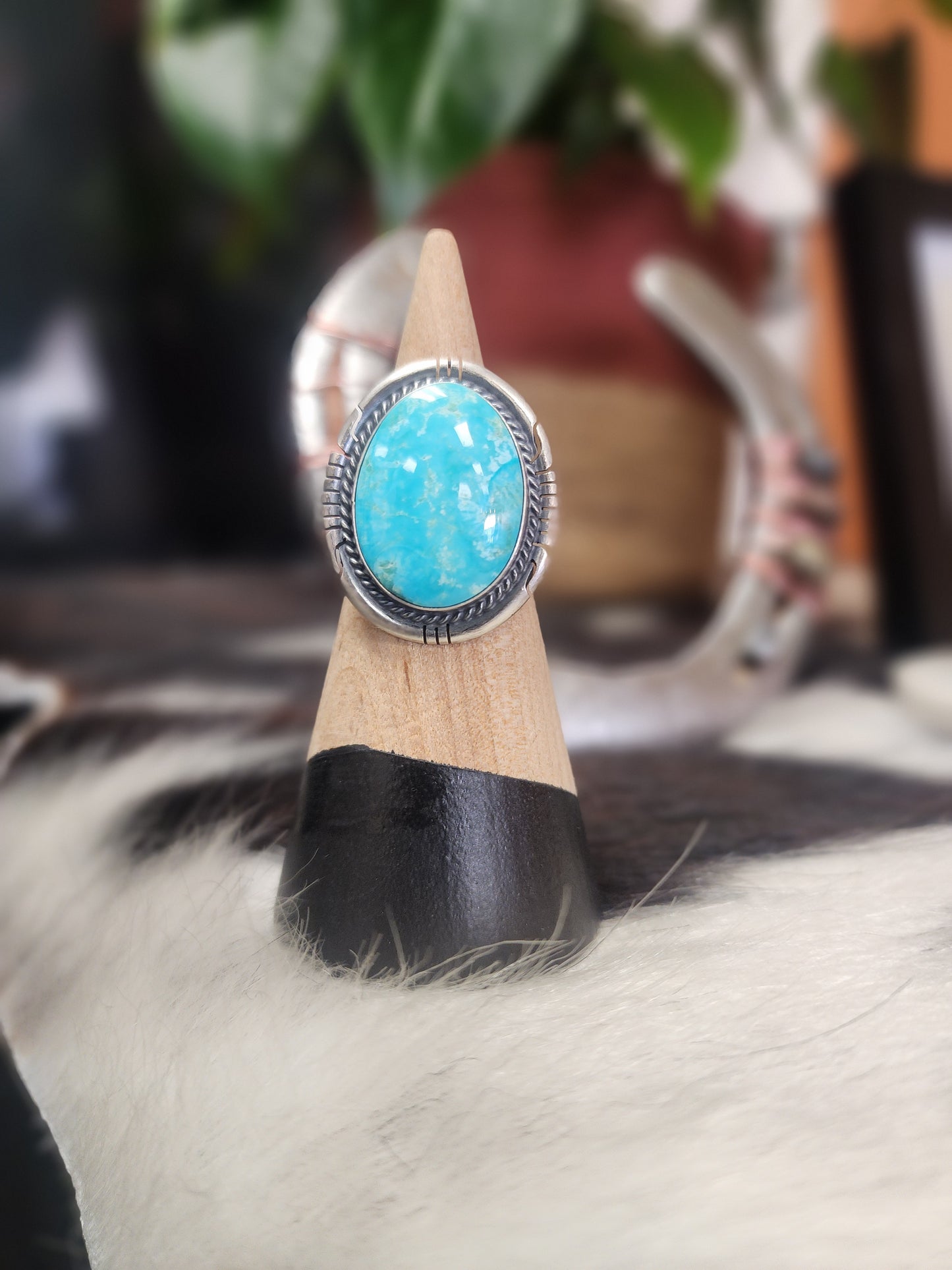 Royston Turquoise Round Ring (8)