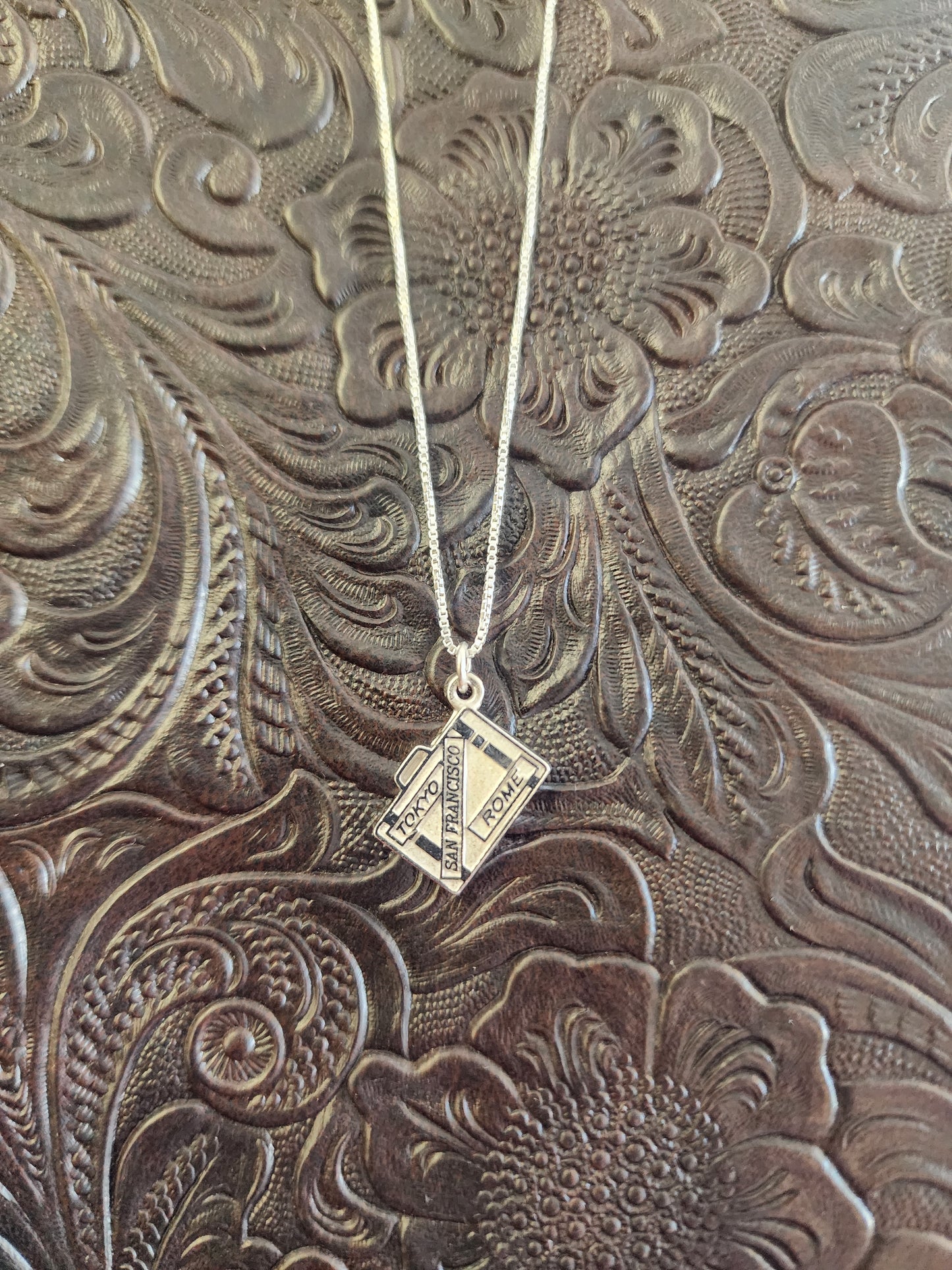 Sterling Silver Luggage Pendant Necklace - 18"