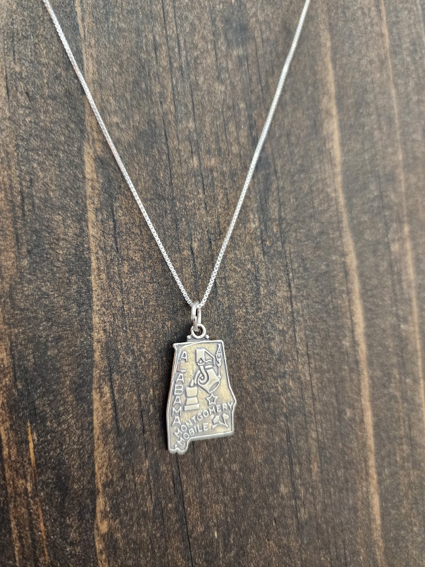 Sterling Silver Alabama State Pendant Necklace - 18"