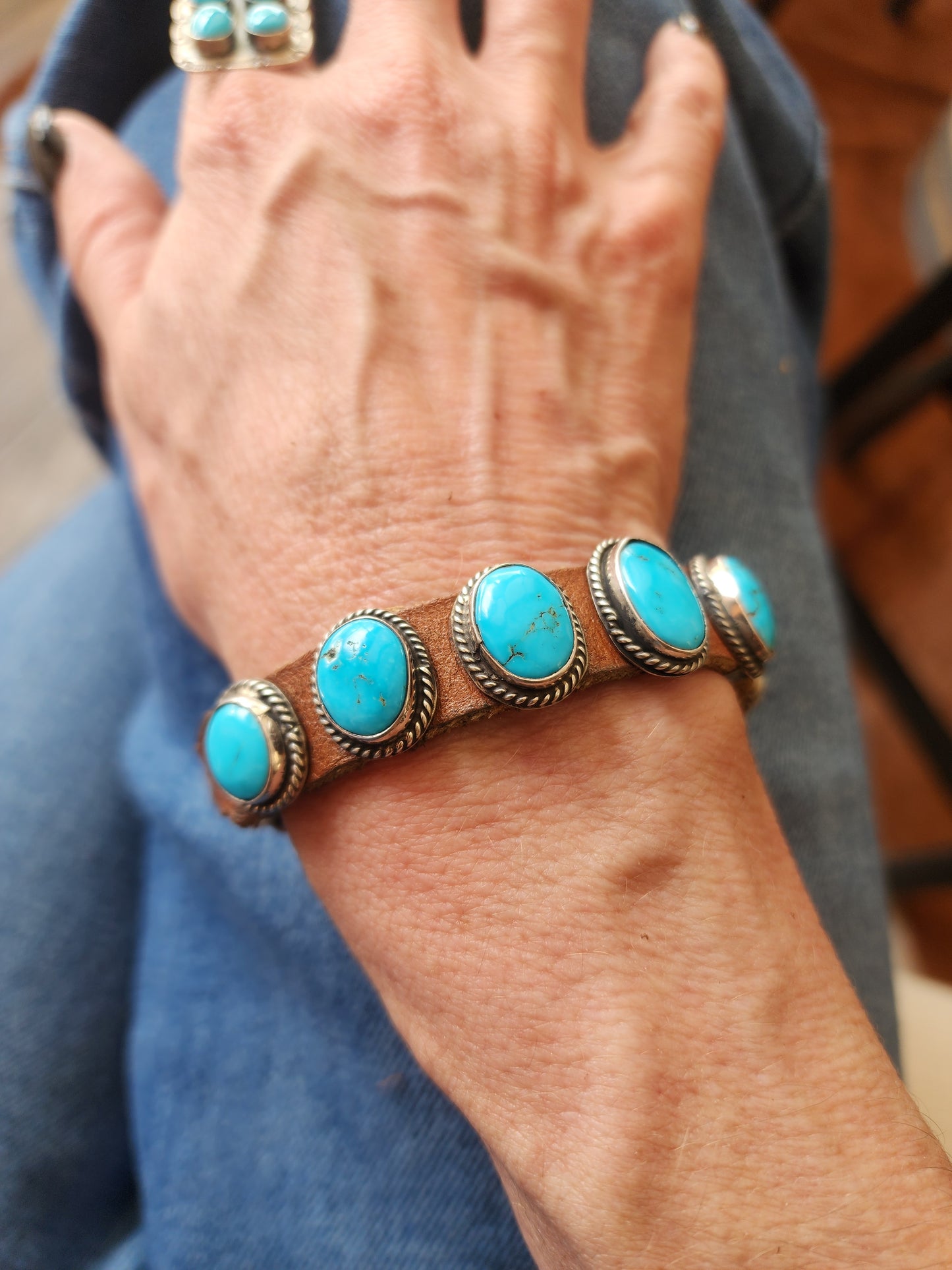 7-Stone Kingman Turquoise Leather Wrap Bracelet