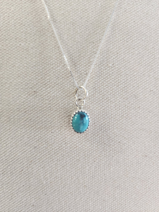 Kingman Turquoise Serrated Bezel Pendant Necklace - 18"