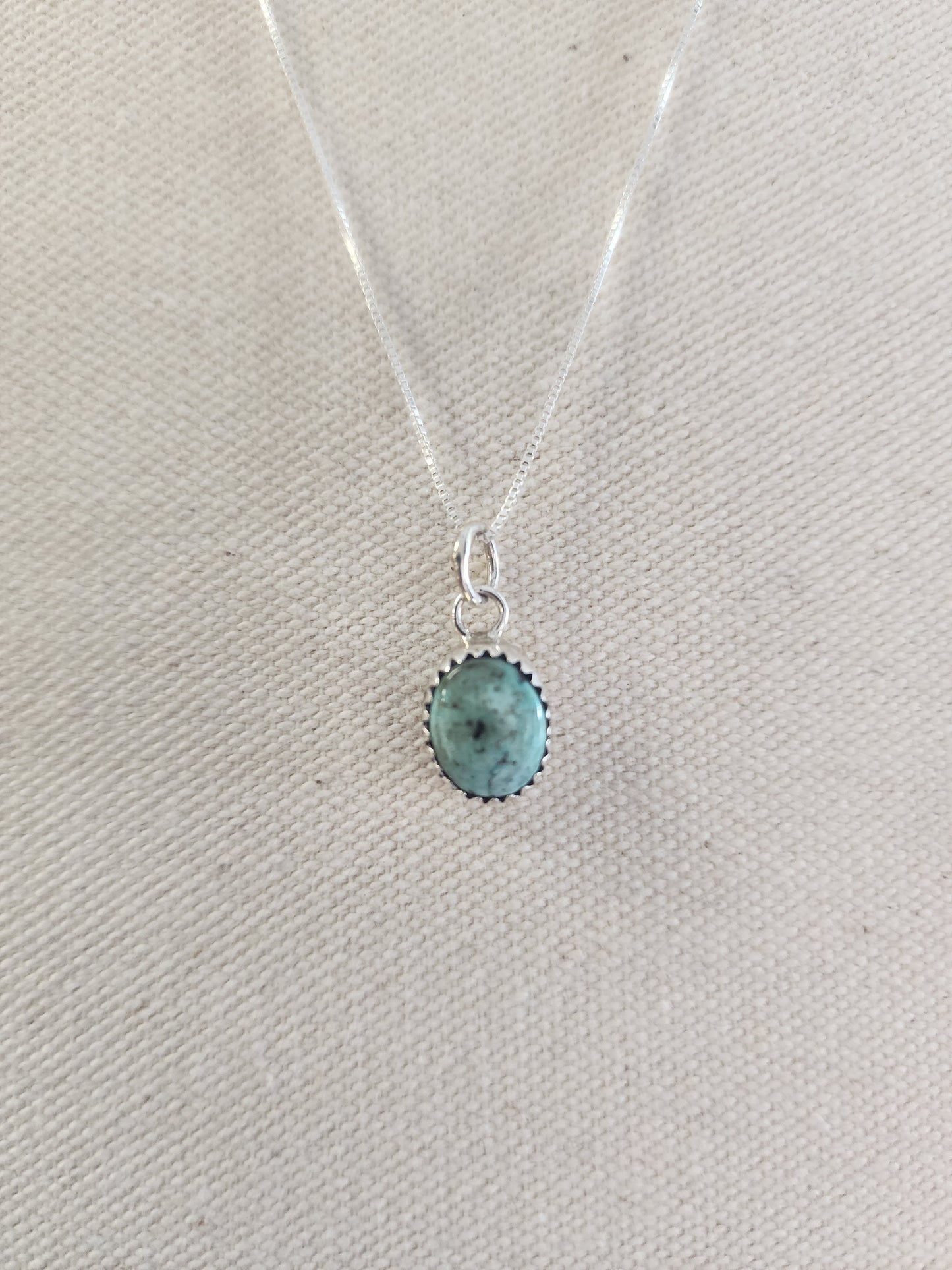 Kingman Turquoise Serrated Bezel Pendant Necklace - 18"