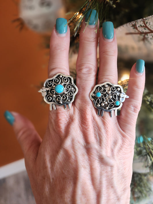 Navajo Kingman Turquoise Sterling Silver Sheep Ring