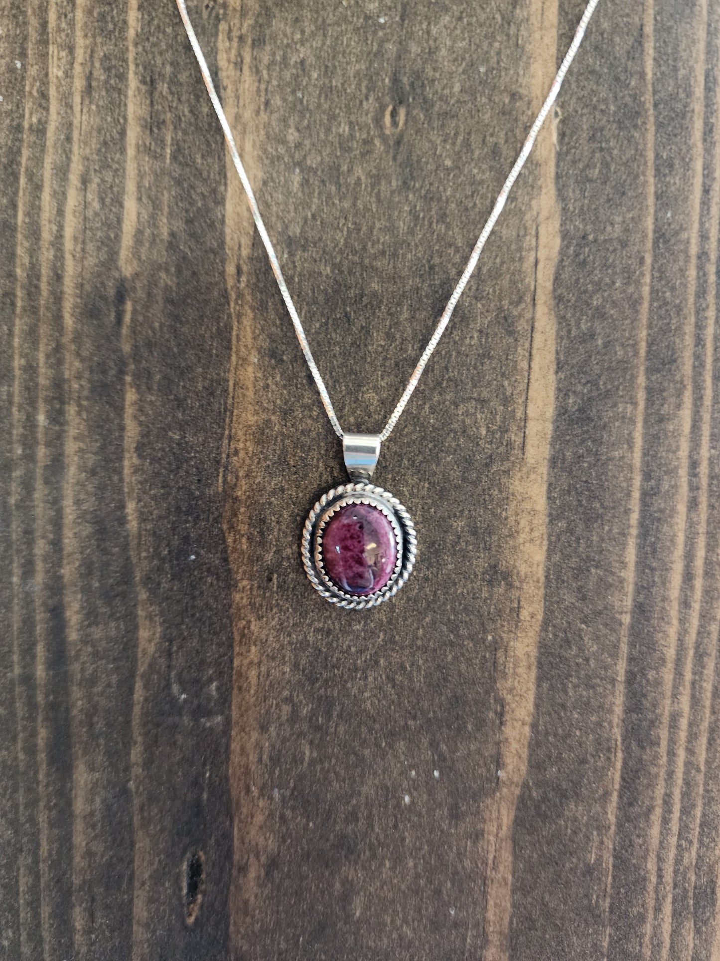 Petite Purple Spiny Pendant Necklace - 18"