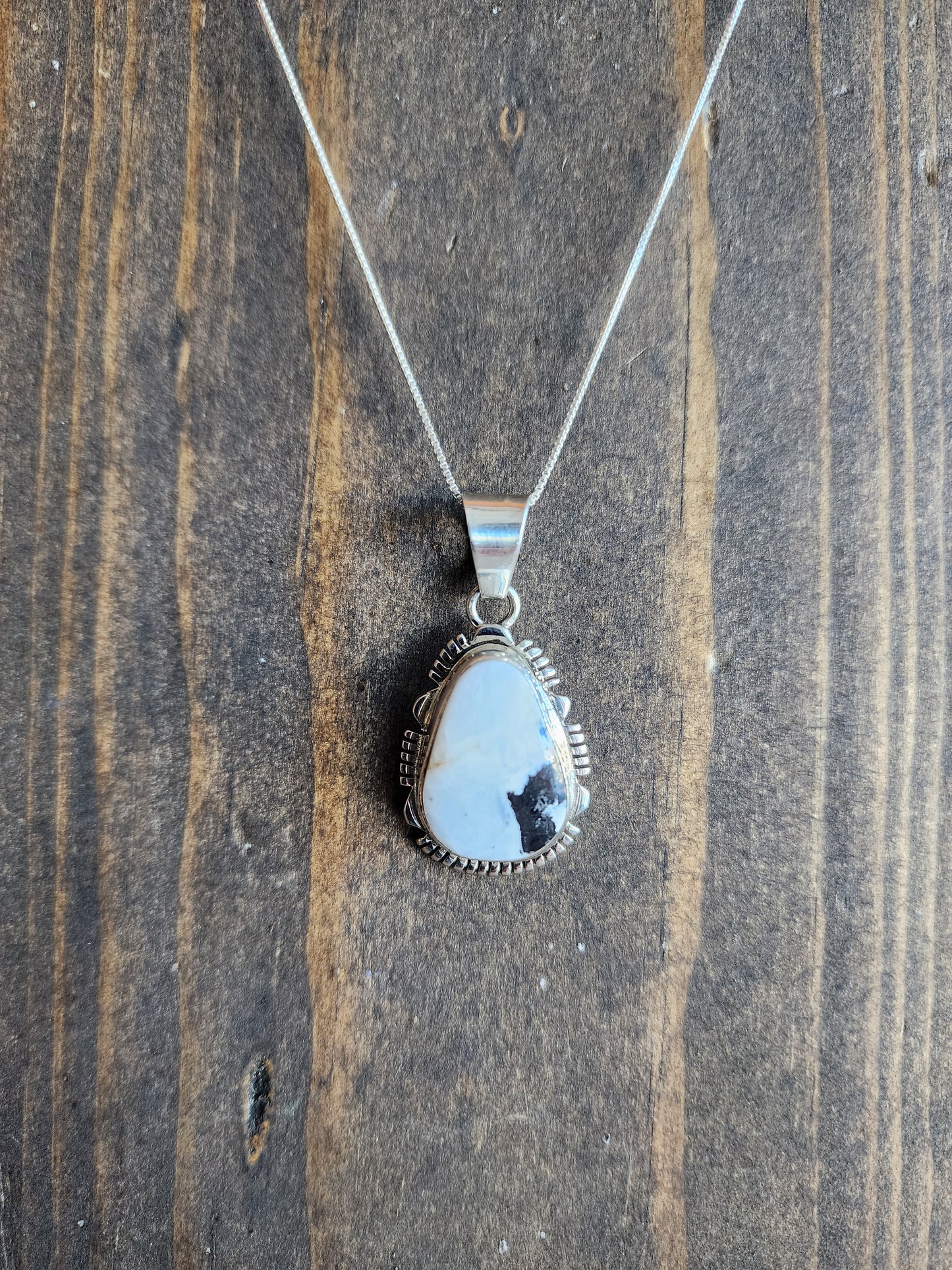 White Buffalo Teardrop Pendant Necklace with Sawtooth accent