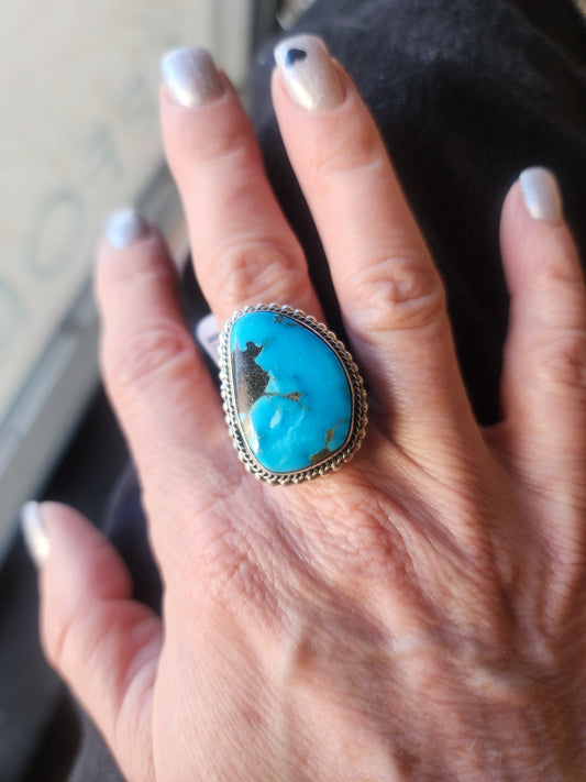Navajo Handmade Blue Kingman Turquoise Ring
