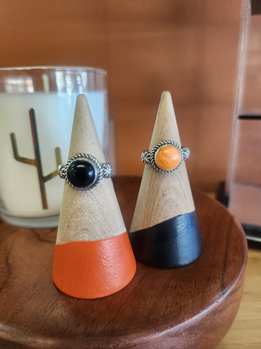 Round Stone Ring with Sterling Twist Wire accent