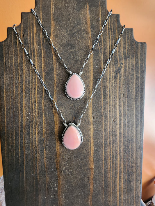 Pink Conch Teardrop Necklace