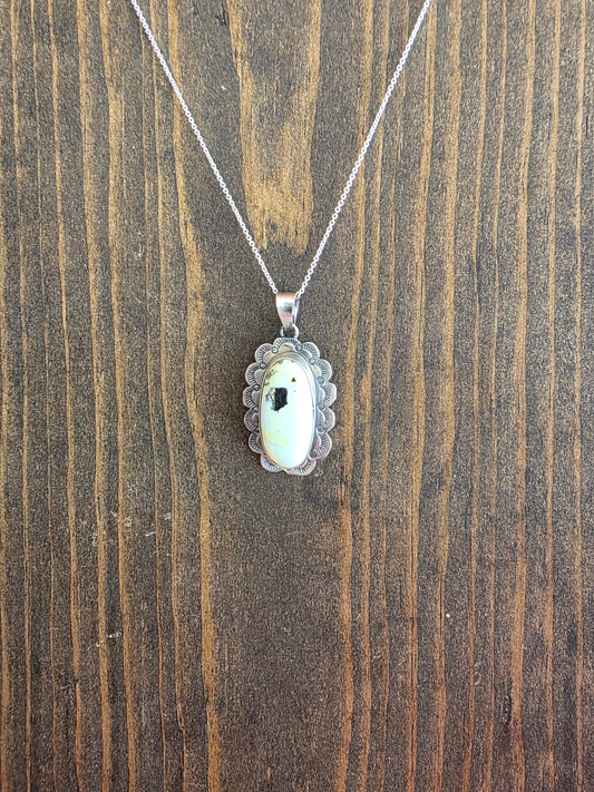 Scalloped Sterling Silver Palomino Pendant Necklace