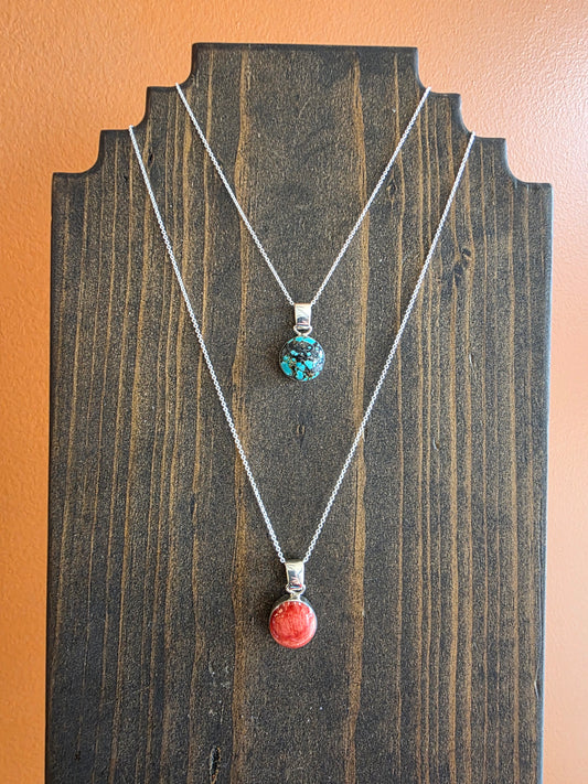 Nikoli Ashley Contemporary Round Stone Pendant Necklace