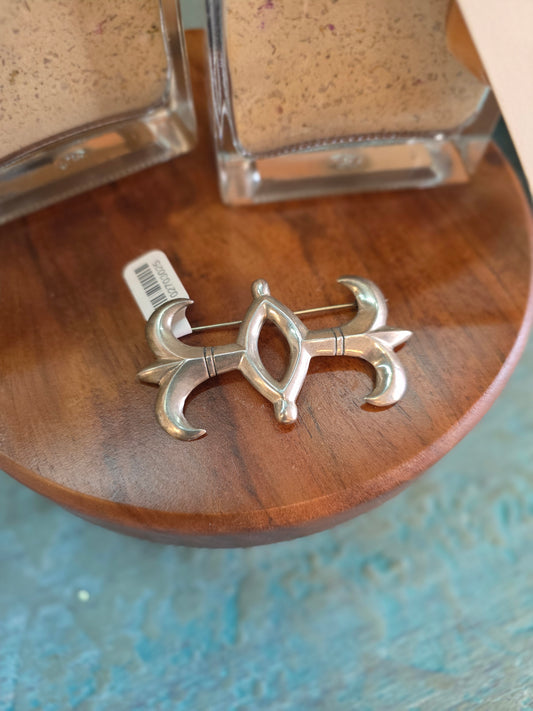 Vintage Sterling Silver Pin