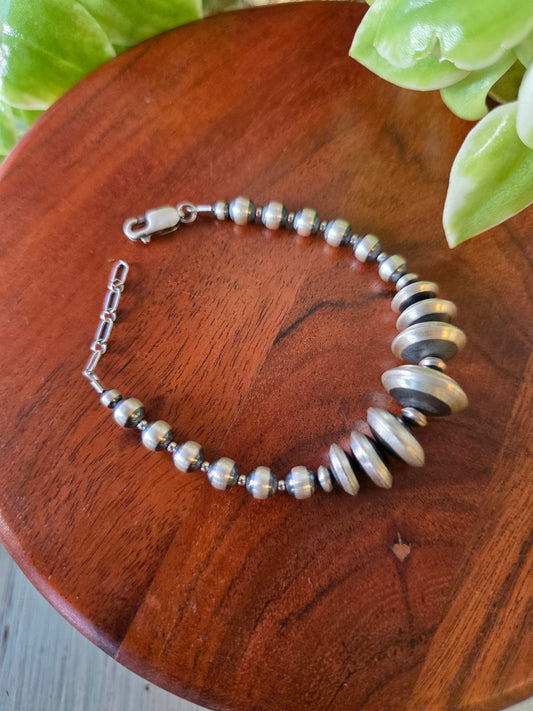 Graduated Sterling Silver Saucer Style Beaded Bracelet
