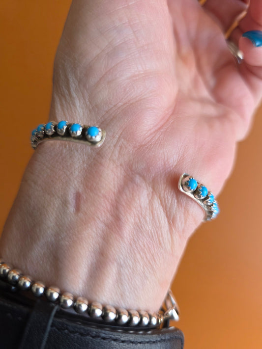 35-Stone Kingman Turquoise Snake Eye Cuff Bracelet