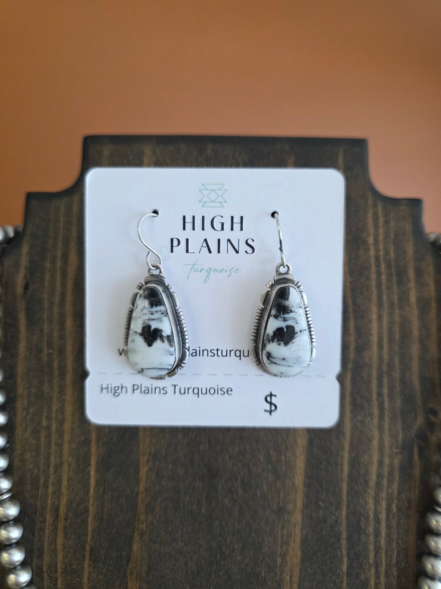 Snowy Range White Buffalo Necklace Set