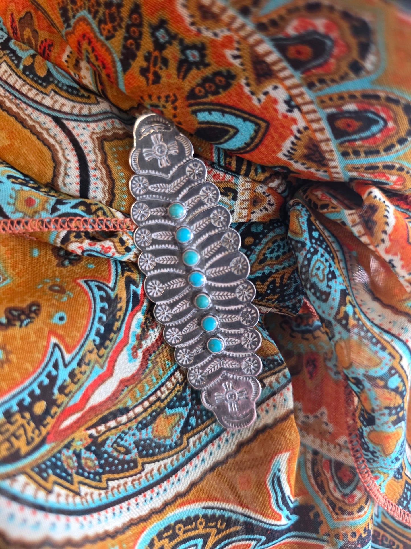 Vintage Sterling Silver Turquoise Scalloped Brooch