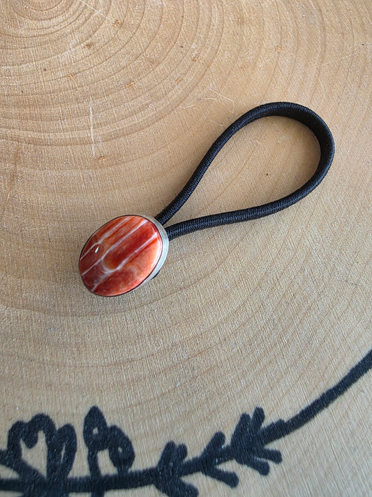 Oval Spiny Oyster Hair Tie