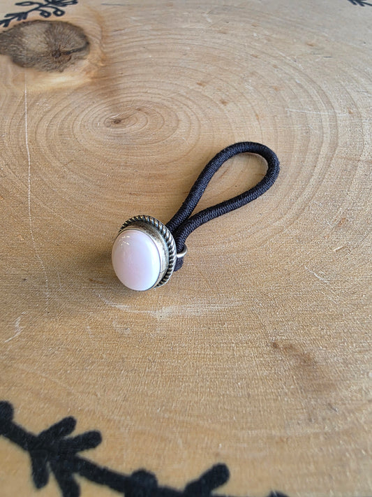 Mini Oval Pink Conch Hair Tie
