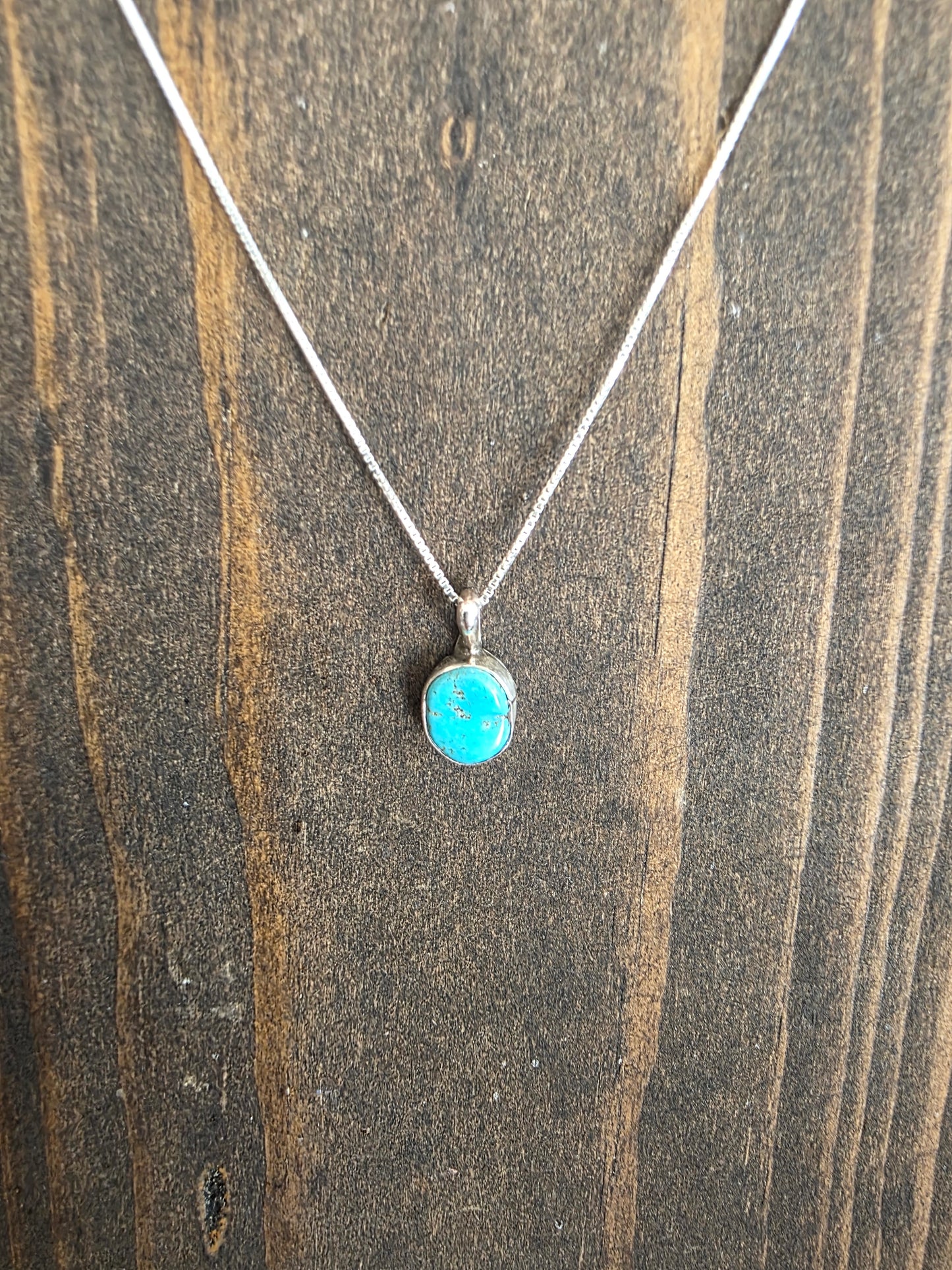 Simple Stone Turquoise Pendant Necklace
