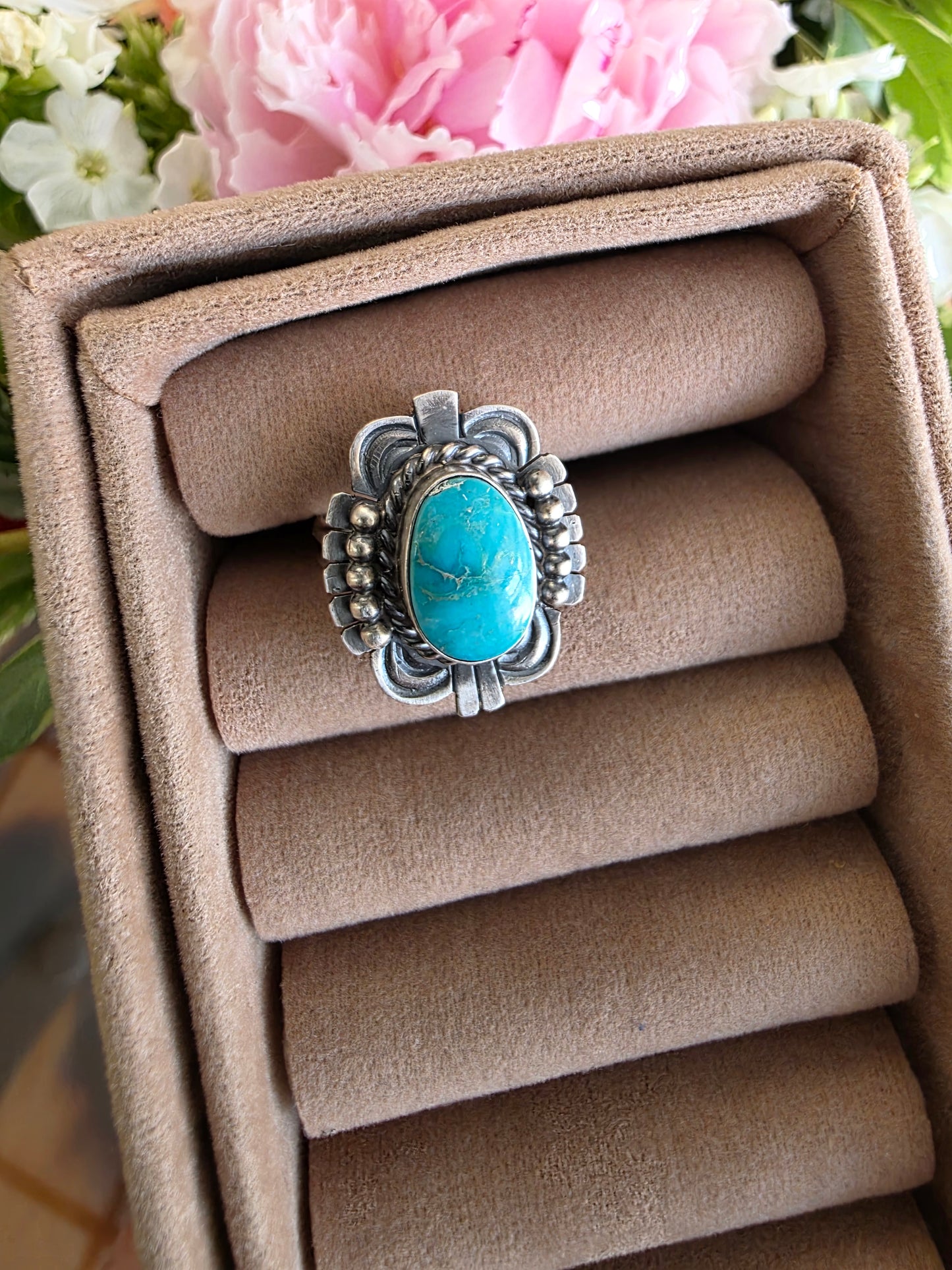 Sterling Silver Kingman Turquoise Scalloped Ring