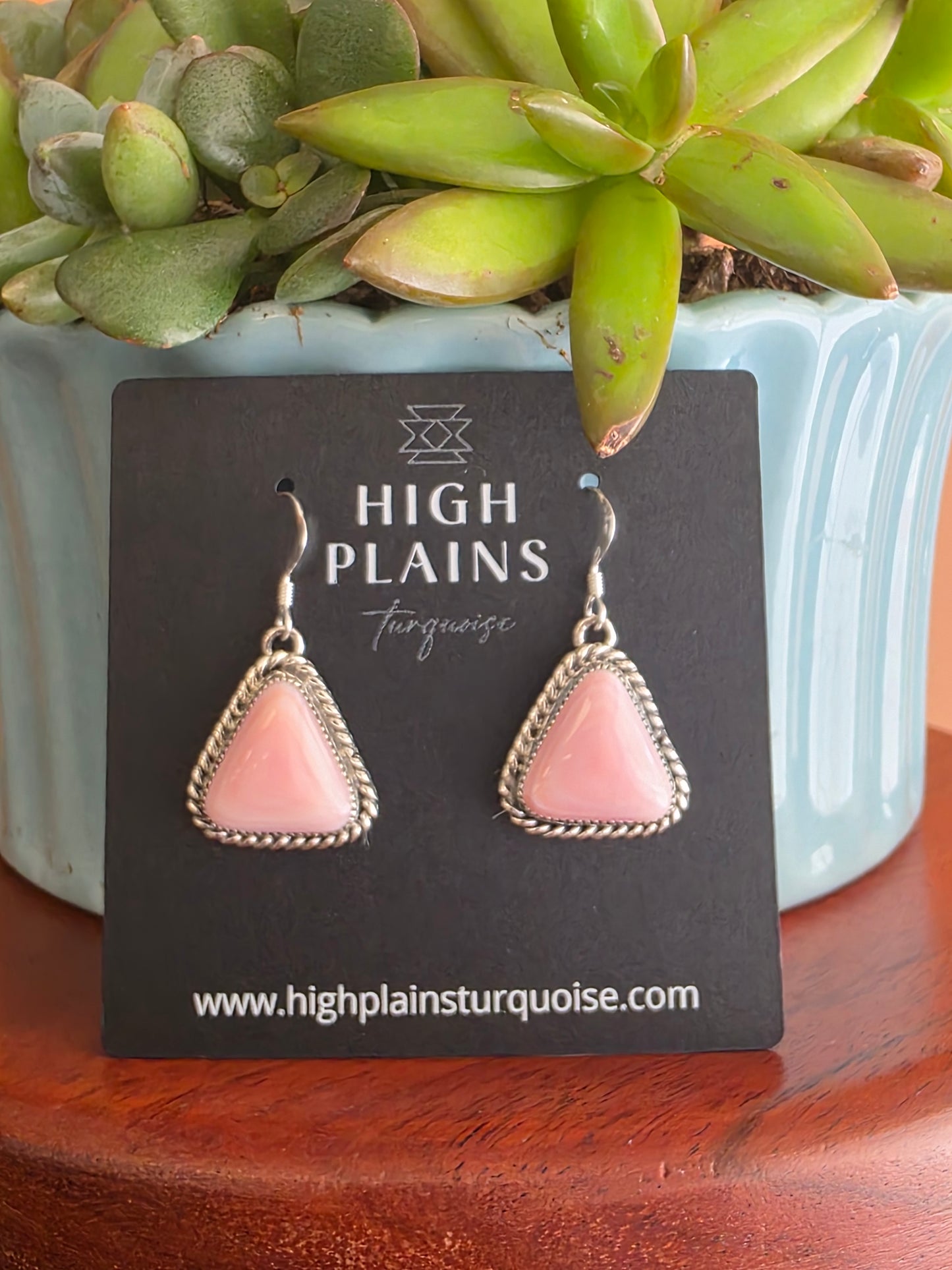 Rope Accent Pink Conch Triangle Earrings