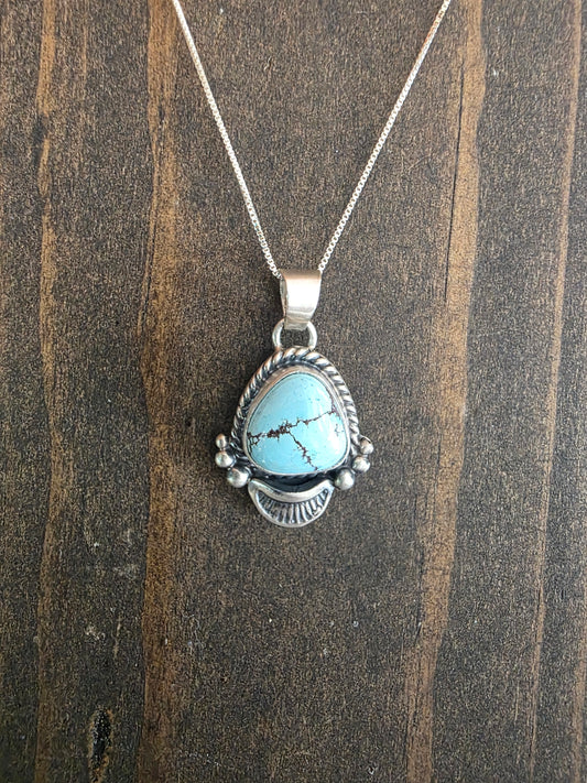 Sweet Sterling Golden Hills Turquoise Pendant Necklacde