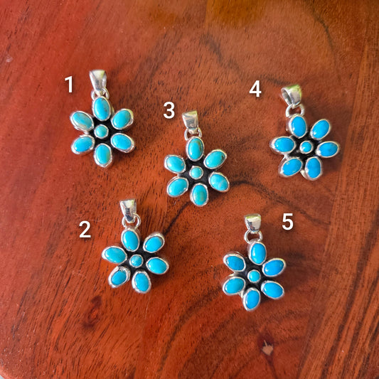 Kingman Turquoise Flower Pendant Necklace