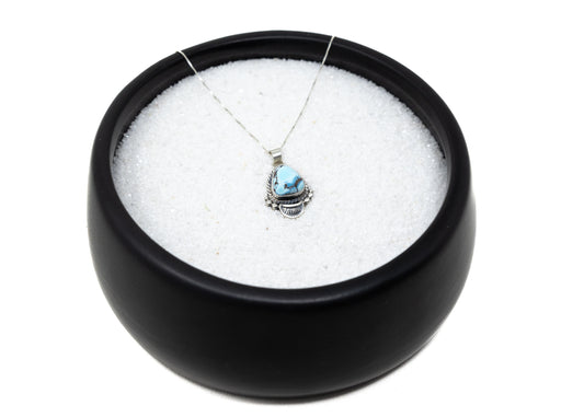 Sweet Sterling Golden Hills Turquoise Pendant Necklacde