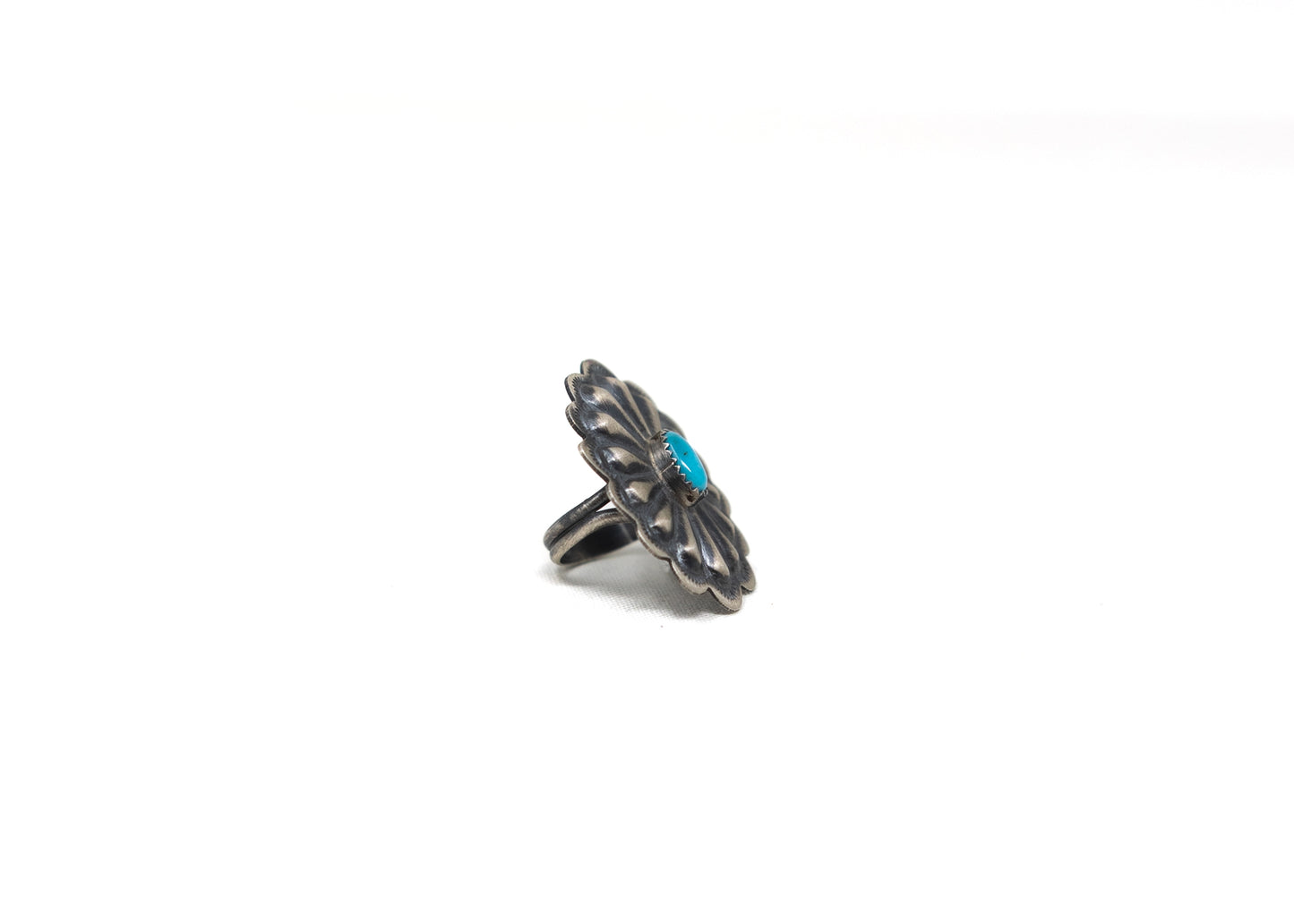Repousse Sterling Kingman Turquoise Concho Ring