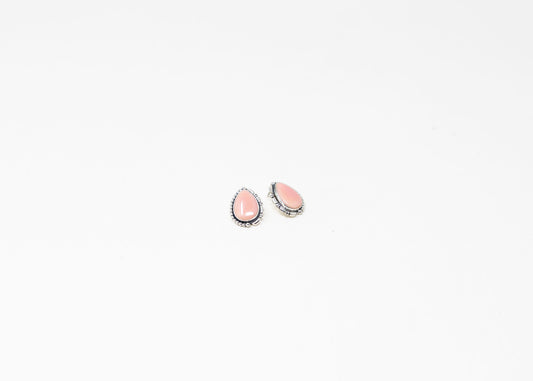 Extraordinary Sterling Detail Pink Conch Teardrop Earrings