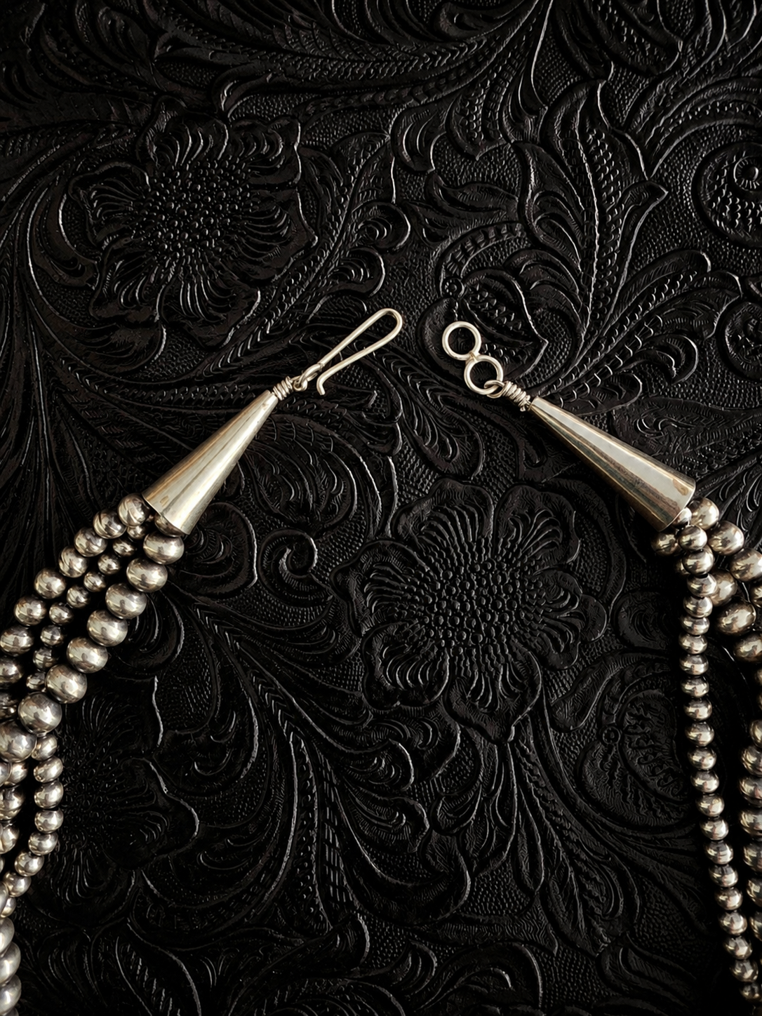 Dorinda Mariano Handmade 3-Strand Navajo Pearls