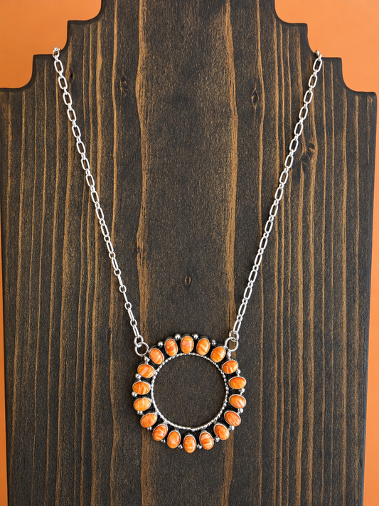 Spiny Oyster Oval Circle Pendant Necklace