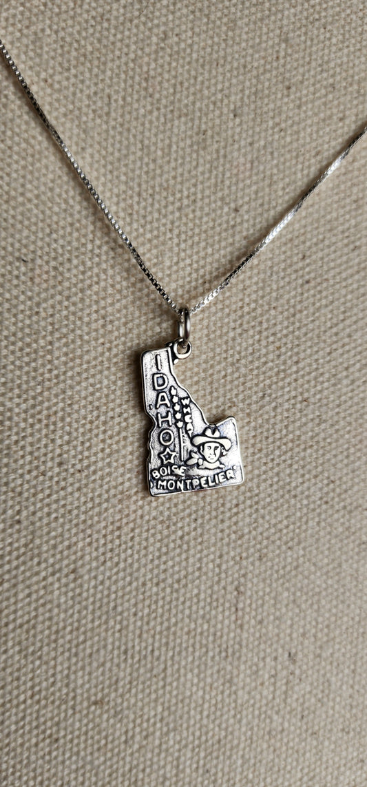 Sterling Silver Idaho State Pendant Necklace - 18"