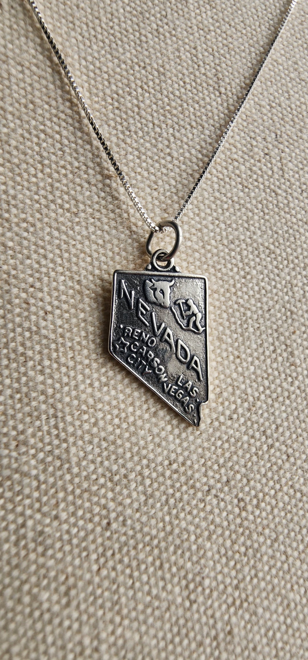 Sterling Silver Nevada State Pendant Necklace - 18"